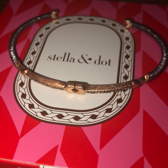 Stella & Dot Jewelry - Stella & Dot Resilience Cuff - Rose Gold Stella & Dot Jewelry - Stella & Dot Resilience Cuff - Rose Gold